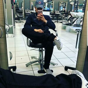 Meet your Posher, Edgie